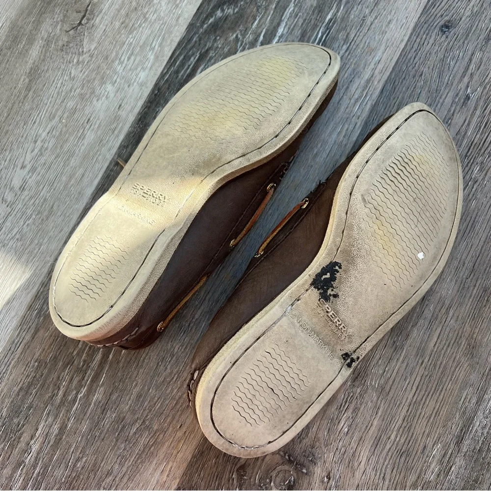 Classic Sperry Topsiders